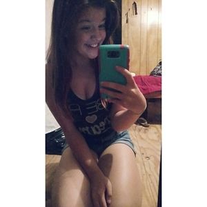 Meet your Posher, Haley