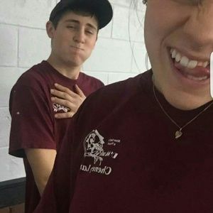 Meet your Posher, Darik