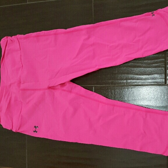 Pink workout capris