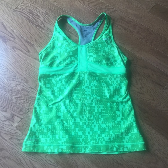 Nike drifit tank top