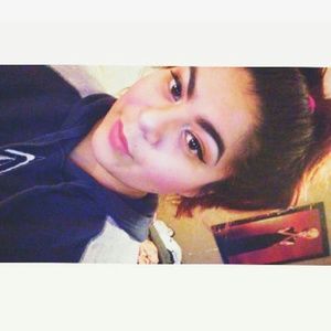 Meet your Posher, Desiree