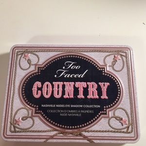 Too Faced Country Palette
