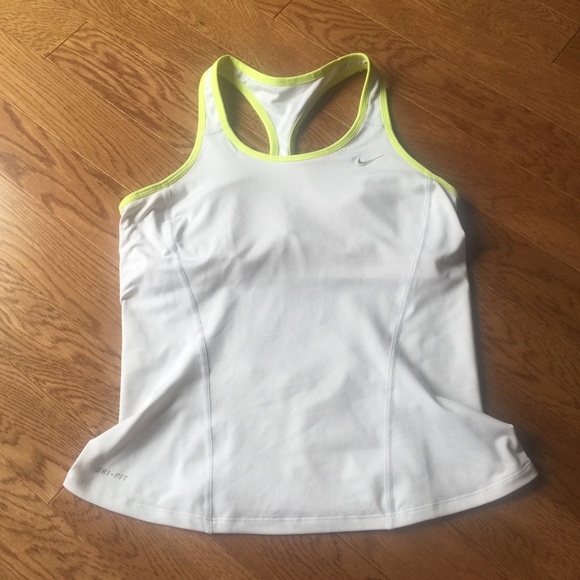 Nike drifit tank