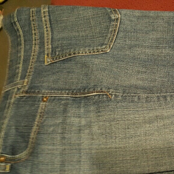 Boot cut jeans