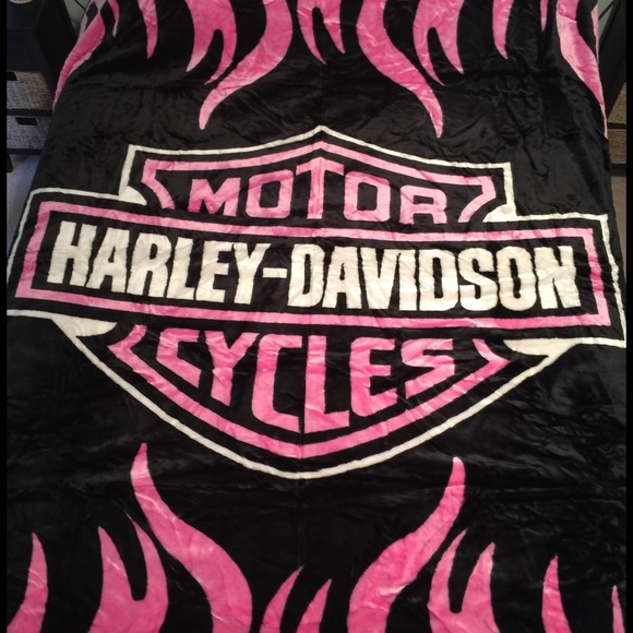 Harley Davidson pink flame blanket