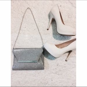 PROM SILVER GLITTER ENVELOPE CLUTCH✨