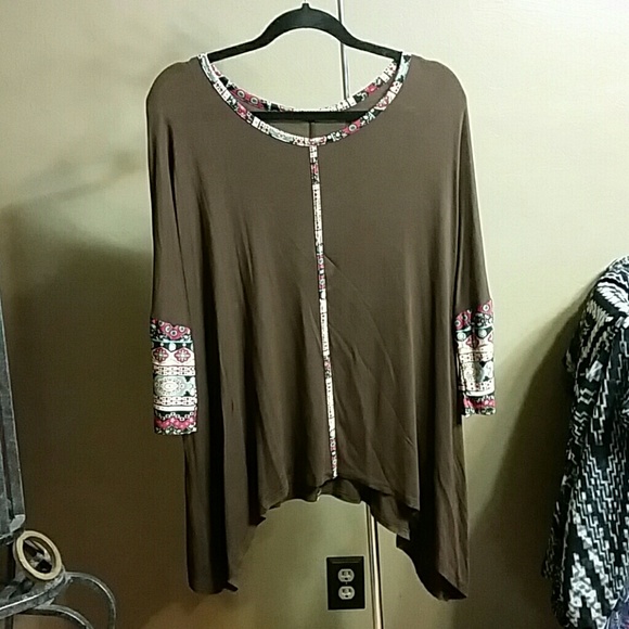 Brown flowy long on the sides