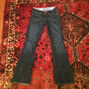 Bundle Gap perfect boot jeans. Like new. And top