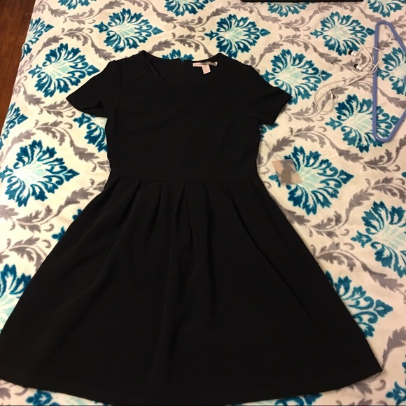 Black dress - Picture 1 of 1