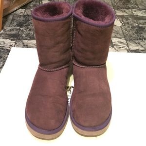 SALE: Size 8- Purple Ugg Australia