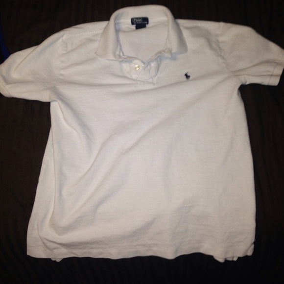 ❌ SOLD ❌ Short sleeve authentic Polo button up