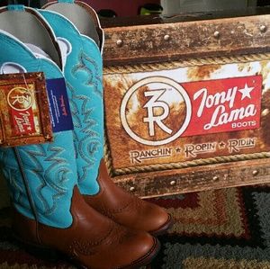SOLD NWT Tony Lama boots