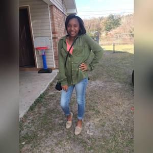 Meet your Posher, Brea