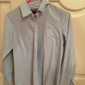Vineyard vines blue pinstripe button down