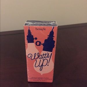 Watt's Up! - benefit - highlighter