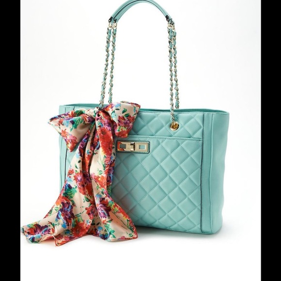 Apt. 9 Handbags - Brand New! quilted shopper
