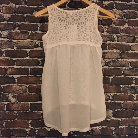 High-Low Tank in White - Picture 2 of 3