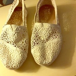 Cream colored crochet TOMS