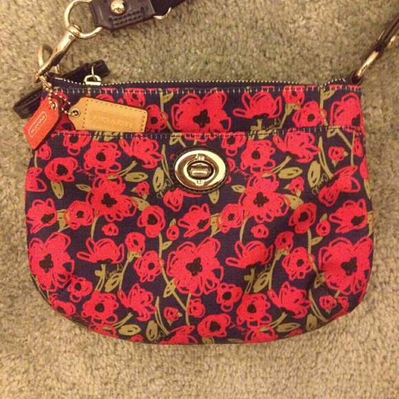 Poppy print Coach bag and matching scarf!
