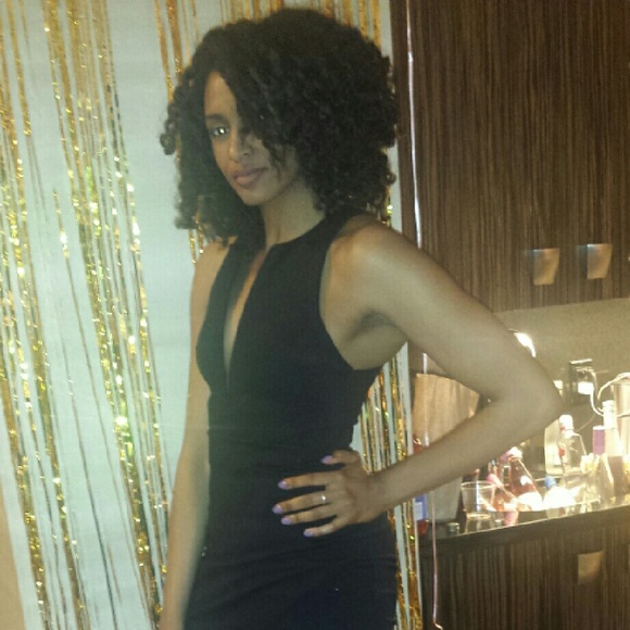 Meet your Posher, Alysa - Picture 2 of 3