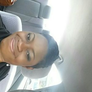 Meet your Posher, Tiffany