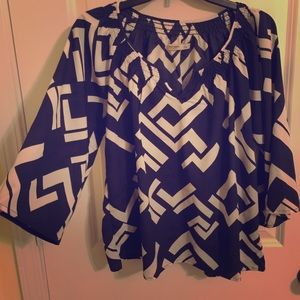 Random Chevron Pattern Navy & White Top 3/4Sleeve