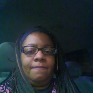 Meet your Posher, Lorraine