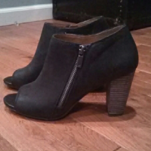 Lucky Brand Pabla Peep Toe Booties