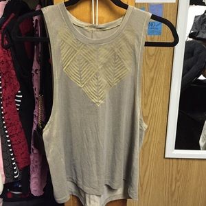 Lululemon Gladiator Muscle Top Size 6