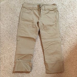 Khaki Capri's