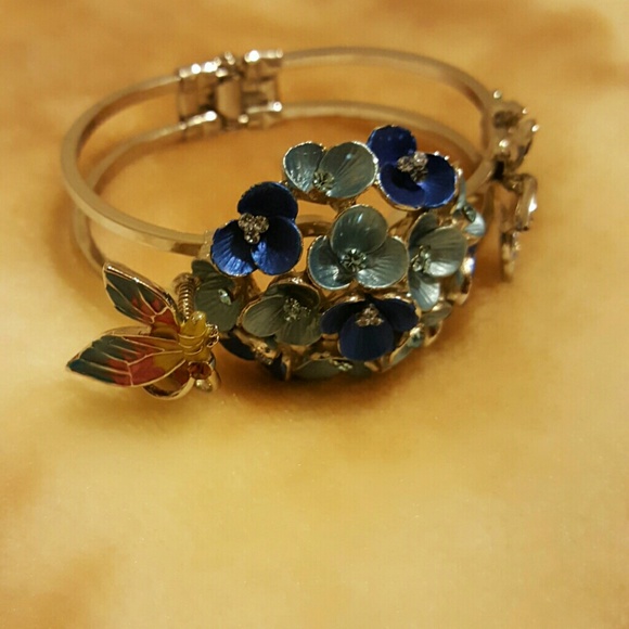 Bracelet - Picture 4 of 4