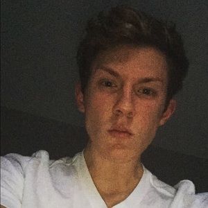 Meet your Posher, Cory