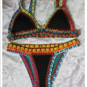 Black neoprene bikini large