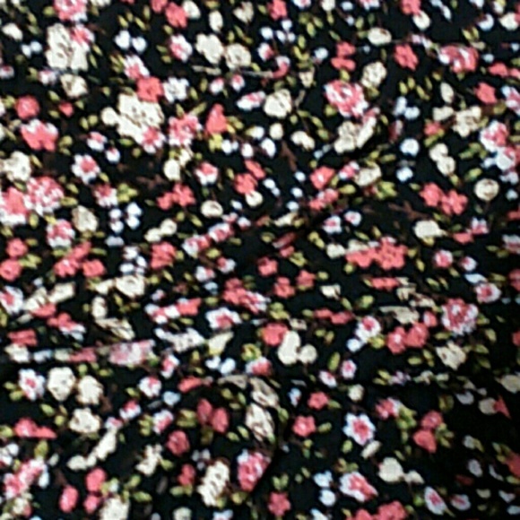 Floral Ruffle Mini Skirt - Picture 3 of 3