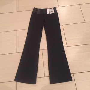 Lululemon reversible yoga pants
