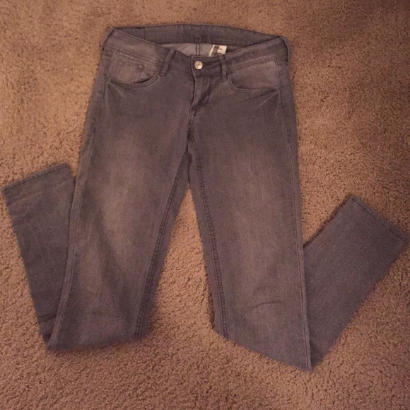 H&M Gray Skinny Jeans