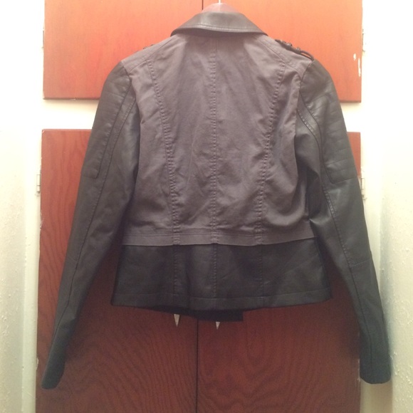 Chic fun jacket - Picture 2 of 2