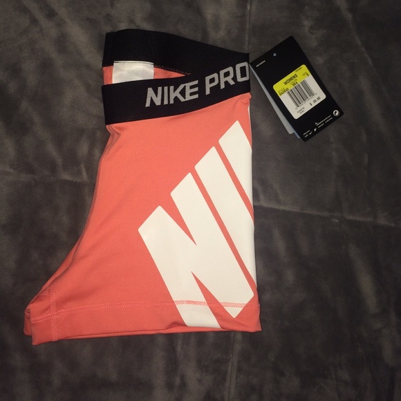 NWT NIKE PRO SPANDEX