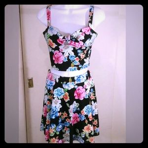2 Piece Floral Crop Top and Fit and Flare Skirt