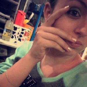 Meet your Posher, Carly