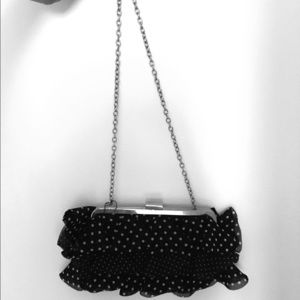 Black House white Market clutch !!!