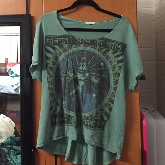 Urban outfitters graphic t-shirt