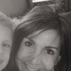 Meet your Posher, Gloria