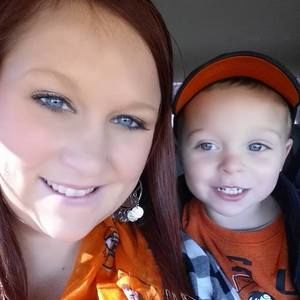 Meet your Posher, Macee