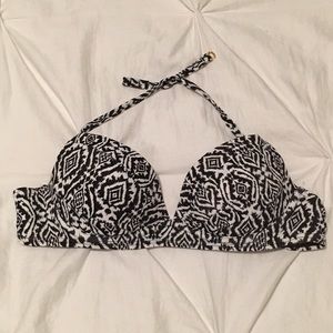 Victoria Secret halter swimsuit top. Push up.
