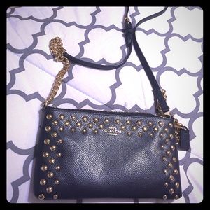 Coach  cross body purse in great condition.