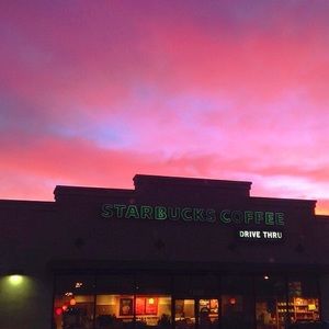 Meet your Posher, Alexia