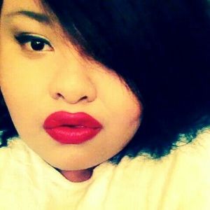 Meet your Posher, Ana