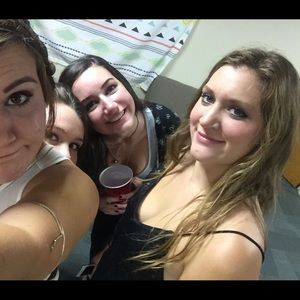 Meet your Posher, Lynne