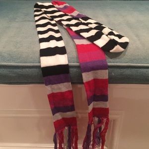 BOGO FREE 💖 Funky scarf!